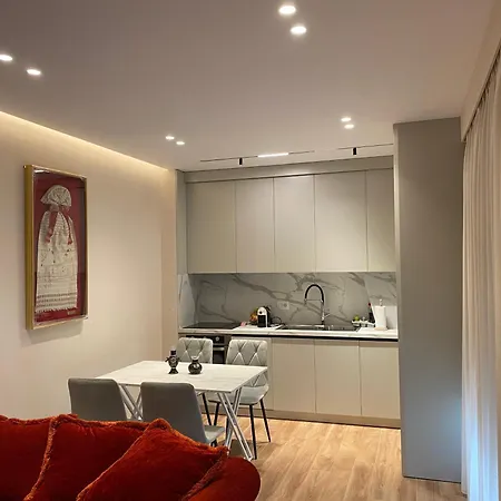 Apartment Klik Belview Center