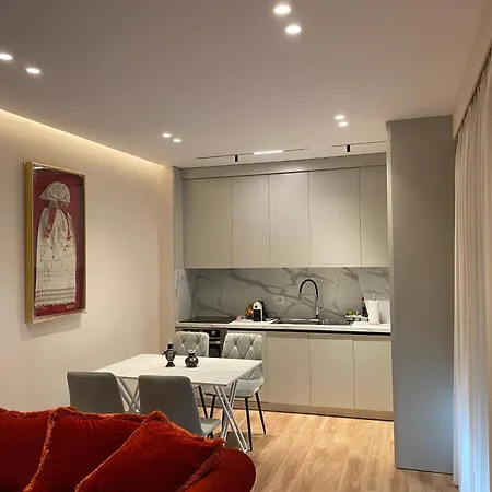 Apartment Klik Belview Center